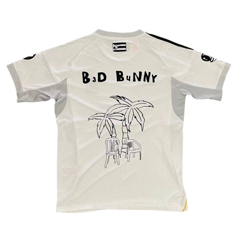 Bad Bunny x Real Madrid Blanca